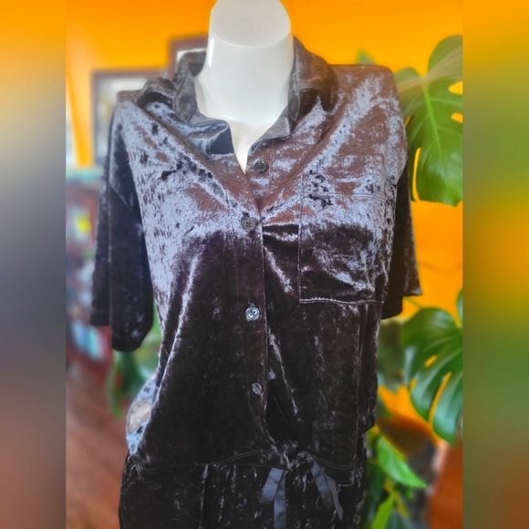 "Stars Above" Luxe Velour PJ Set - Picture 4 of 7